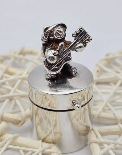 Novelty solid silver item